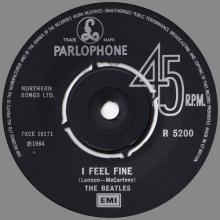 1964 11 27 - 1982 - M - I FEEL FINE ⁄ SHE'S A WOMAN - R 5200 - BSCP 1  - BOXED SET - pic 1
