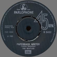 1966 07 10 - 1976 - K - PAPERBACK WRITER ⁄ RAIN - R 5452 - BS 45 - BOXED SET - pic 1