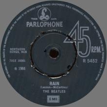 1966 07 10 - 1976 - K - PAPERBACK WRITER ⁄ RAIN - R 5452 - BS 45 - BOXED SET - pic 4