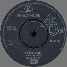 1978 UK The Beatles The Singles Collection 1962-1970 - R 5200 - I Feel Fine ⁄ She's A Woman - World Records - pic 1