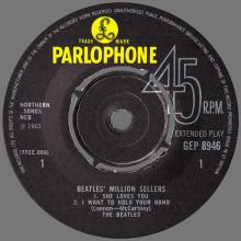 1981 12 07 UK The Beatles E.P.s Collection - GEP 8946 - The Beatles's Million Sellers - A - pic 5