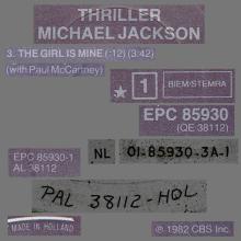 1982 11 30 MICHAEL JACKSON - THRILLER - THE GIRL IS MINE - EPIC - EPC 85930 - PAL 38112-HOL - HOLLAND - pic 3