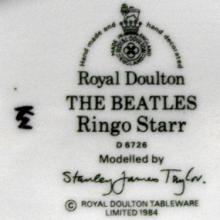 1984 - B - NOVELTY - THE BEATLES ROYAL DOULTON TOBY JUGS SET (UK) - pic 12