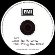 2001 Drining Rain - Paul McCartney - Press kit  - pic 14