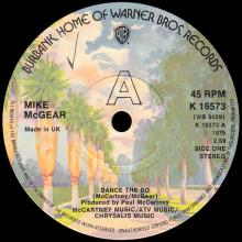 1975 07 00 - MIKE McGEAR - DANCE THE DO ⁄ NORTON - UK - WARNER BROS - K 16573 - pic 3