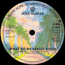 1975 11 28 - MIKE McGEAR - SIMPLY LOVE YOU ⁄ WHAT DO WE REALLY KNOW - UK - WARNER BROS - K 16658 - pic 5