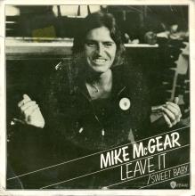 MIKE McGEAR - LEAVE IT ⁄ SWEET BABY - UK - WARNER BROS - K 16446 - PROMO  - pic 5