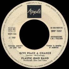 PLASTIC ONO BAND - JOHN LENNON - GIVE PEACE A CHANCE - ITALY - 3C 006-90372 M ⁄ QMSP 16457 - pic 1