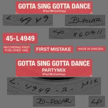 FIRST MISTAKE - GOTTA SING GOTTA DANCE - MONOPOL 45-L4949 - SWEDEN - pic 1