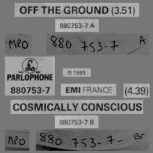 FR46 - 1993 02 02 - OFF THE GROUND ⁄ COSMICALLY CONSCIOUS - 880753-7 - pic 3