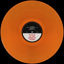 1976 04 09 - 2017 11 17 - WINGS AT THE SPEED OF SOUND - ORANGE VINYL - 6 02557 83674 5 - 0602557567618 - pic 1