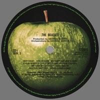 2018 11 09 - THE BEATLES AND ESHER DEMOS - 0602567572015  - pic 11