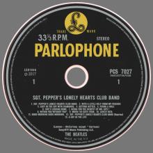 2017 12 15 - SGT. PEPPERS LONELY HEARTS CLUB BAND - 4 AUDIO CD'S - BLU-RAY⁄DVD  - 0602557455328 - 6 02557 45532 8 CD'S  - pic 1