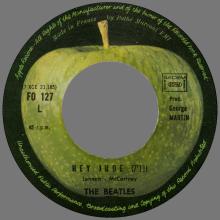 THE BEATLES FRANCE 45 - 1968 11 15 - SLEEVE D - APPLE - J FO 127 - HEY JUDE ⁄ REVOLUTION -1 - pic 5