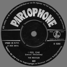 HOLLAND 170 AND 175 - 1964 11 00 - I FEEL FINE ⁄ SHE'S A WOMAN - PARLOPHONE - R 5200 -1 - pic 5