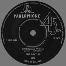 HOLLAND 250 - 1966 05 00 - PAPERBACK WRITER ⁄ RAIN - PARLOPHONE - R 5452 - pic 3