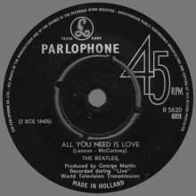 HOLLAND 280 - 1967 06 00 - ALL YOU NEED IS LOVE ⁄ BABY YOU'RE A RICH MAN - PARLOPHONE - R 5620 - pic 3