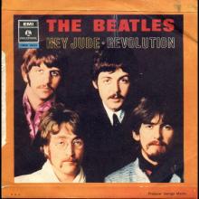 ITALY 1968 08 19 - B - DP 570 - QMSP 16433 - HEY JUDE ⁄ REVOLUTION - A - SLEEVES - pic 1