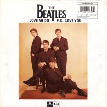 ITALY 1992 09 21 - 7243 8 80265 7 4 - LOVE ME DO ⁄ P.S. I LOVE YOU - A - SLEEVE - pic 1