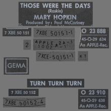 MARY HOPKIN - 1968 08 31 - THOSE WERE THE DAYS ⁄ TURN, TURN, TURN - GERMANY - 1 - O 23 910 - BLACK APPLE - pic 4