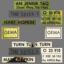 MARY HOPKIN - 1968 08 31 - THOSE WERE THE DAYS ⁄ TURN, TURN, TURN - GERMANY - 3 - AN JEMEN TAG - O 23 910 - GREEN APPLE  - pic 1