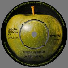 MARY HOPKIN - 1970 01 16 - TEMMA HARBOUR ⁄ LONTANO DAGLI OCCHI - APPLE 22 - NORWAY - pic 1