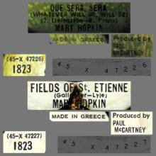 MARY HOPKIN - 1970 07 09 - QUE SERA SERA ⁄ FIELDS OF ST. ETIENNE - GREECE - APPLE 28 - 1823 - pic 1