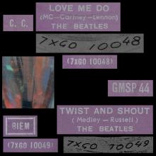 THE BEATLES MULTICOLOR GREECE - GMSP  44 - LOVE ME DO ⁄ TWIST AND SHOUT - pic 1