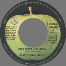 PLASTIC ONO BAND - JOHN LENNON - GIVE PEACE A CHANCE - GERMANY 1969 - 1C 006-90372 ⁄ APPLE 13 - pic 1