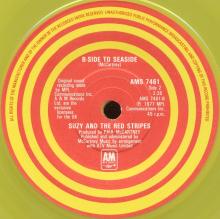 SUZY AND THE RED STRIPES - 1979 08 10 - SEASIDE WOMAN ⁄ B-SIDE TO SEASIDE - A&M - AMS 7461 - UK - TRANSPARENT YELLOW  VINYL - pic 6