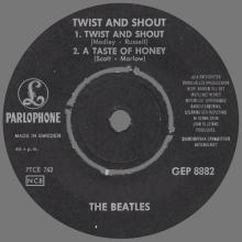 SWEDEN 1963 07 22 - GEP 8882 - 2 - BLACK LABEL - TWIST AND SHOUT - pic 1