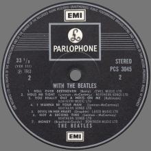 THE BEATLES DISCOGRAPHY FRANCE 1963 12 00 LES BEATLES - K - WITH THE BEATLES - BLACK PAR EMI - PCS 3045 - 1973 EXPORT UK - pic 4
