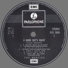 THE BEATLES DISCOGRAPHY FRANCE 1964 09 11 LES BEATLES 4 GARÇONS DANS LE VENT - K - A HARD DAY'S NIGHT - BLACK PAR EMI - PCS 3058 - pic 3