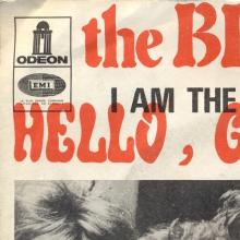 THE BEATLES FRANCE 45 - 1967 11 30 - SLEEVE 1 C - FO 106 - HELLO, GOODBYE ⁄ I AM THE WALRUS - MISPRINT - pic 3