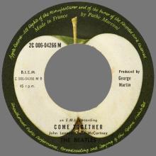 THE BEATLES FRANCE 45 - 1969 10 20 - SLEEVE C ⁄ RECORD 2 - APPLE - 2 C 006-04266 M - SOMETHING ⁄ COME TOGETHER  - pic 6