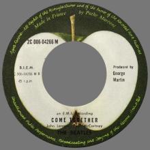 THE BEATLES FRANCE 45 - 1969 10 20 - SLEEVE D ⁄ RECORD 2 - APPLE - 2 C 006-04266 M - SOMETHING ⁄ COME TOGETHER - pic 6