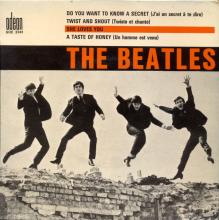 THE BEATLES FRANCE EP - A - 1963 10 21 - SLEEVE C LABEL TYPE 5 - ODEON SOE 3741 - pic 1