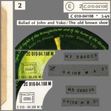 THE BEATLES DISCOGRAPHY FRANCE - OLDIES BUT GOLDIES - 020 L1-P1 - THE BALLAD OF JOHN AND YOKO/THE OLD BROWN SHOE- E 2C 010-04108 - pic 2