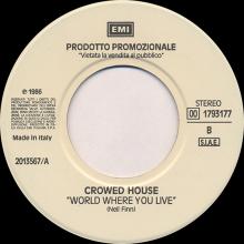 it1986 Press ⁄ Crowed House 00 1793177 ⁄ 2013857 -promo - pic 1