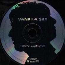 SPAIN 2001 12 10 - VANILLA SKY - TITLE TRACK -  SP124W - PROMO CD - pic 1