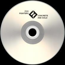 SPAIN 2017 09 15 - FOO FIGHTERS - CONCRETE AND GOLD - SUNDAY RAIN - PROMO CD - pic 1